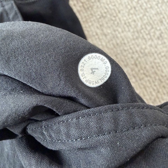 Lululemon Dance Studio Mid Rise Jogger Size 4 Black Workout Activewear‎ Summer - Picture 6 of 10